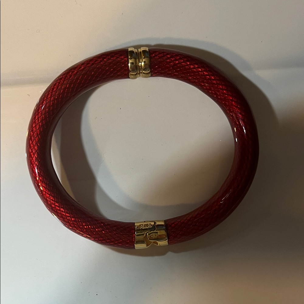 Elegant Red and Gold Women's Bracelet